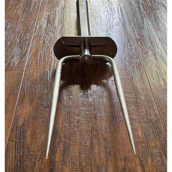 Vintage Meat Carving Fork Bakelite Handle Stainless Steel 10" Prongs Serving MCM - Picture 4 of 8